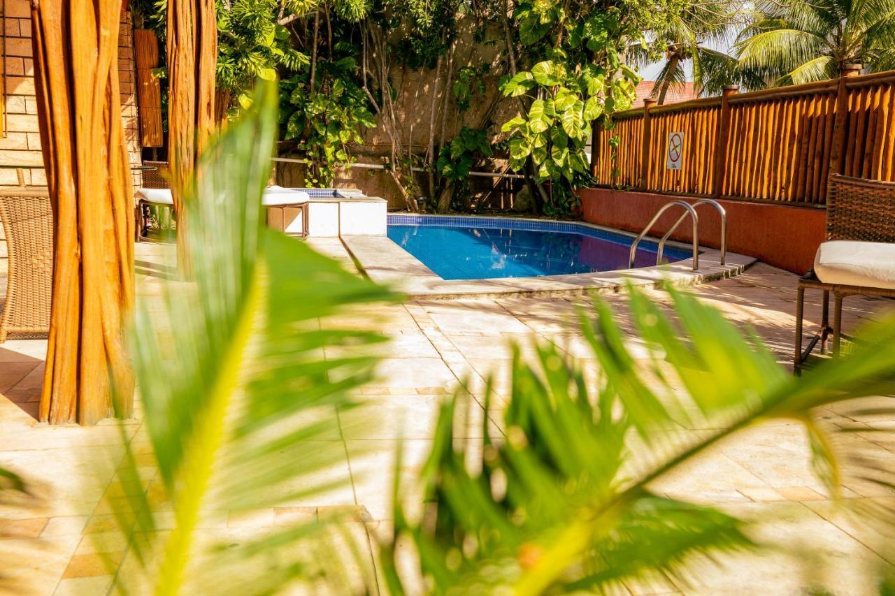 Safari Natal Beach Hotel Exterior photo
