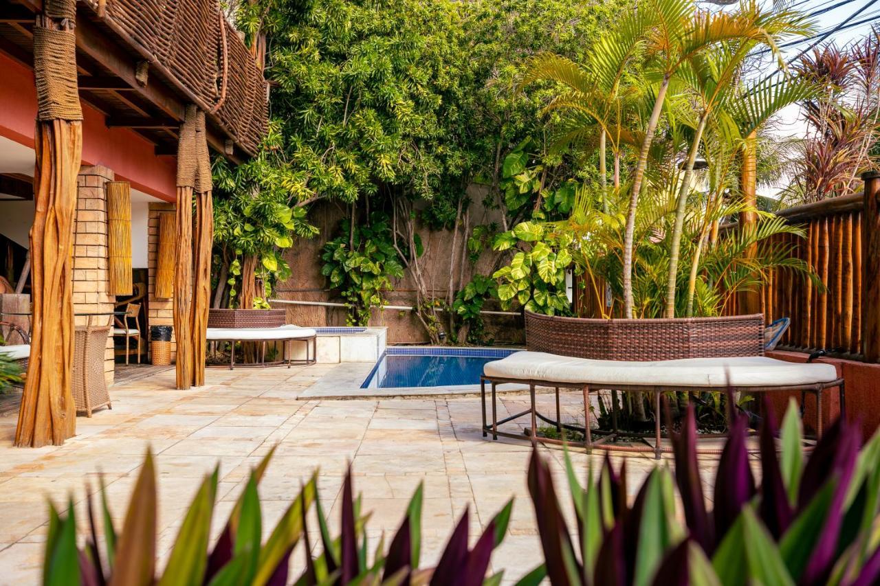 Safari Natal Beach Hotel Exterior photo